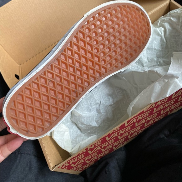 vans shoes - Picture 4 of 5